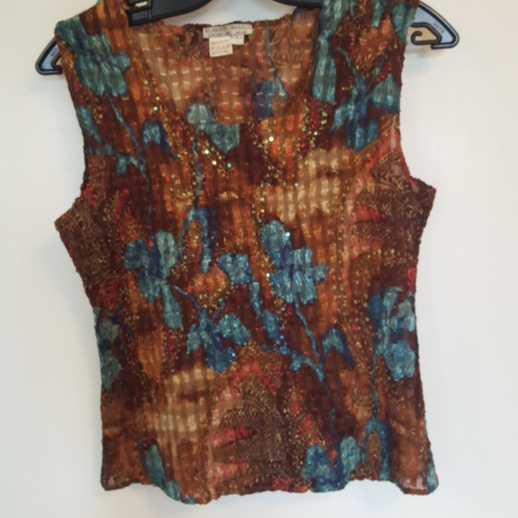 For spring & summer Alberto Makali large sleeveless top & 3/4 sleeved jacket set - Picture 3 of 8